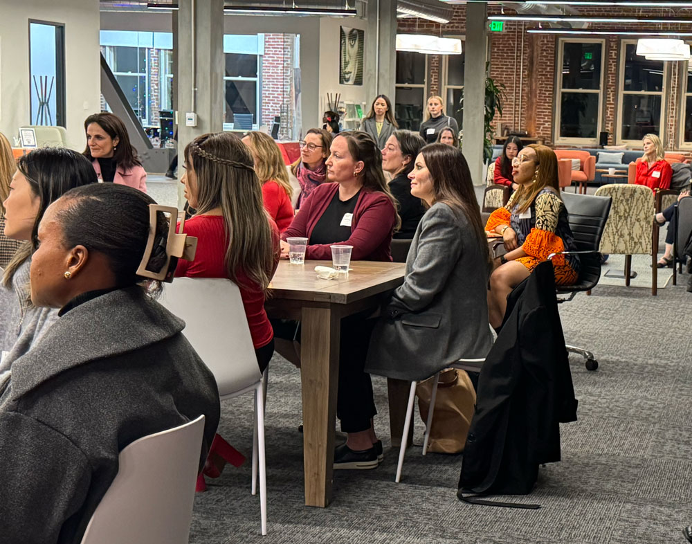FWSF women at holiday party