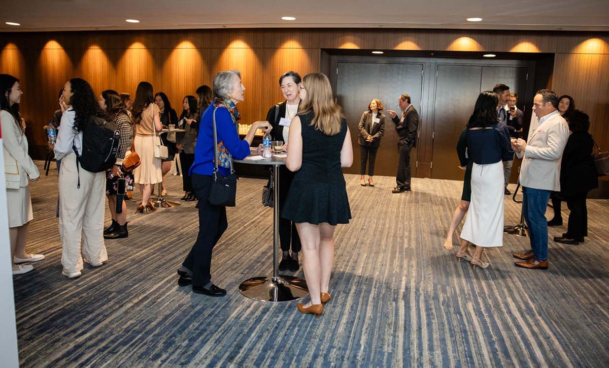 Financial Woman of the Year attendees