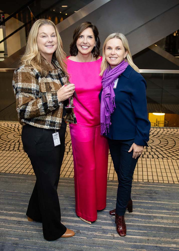Financial Woman of the Year attendees