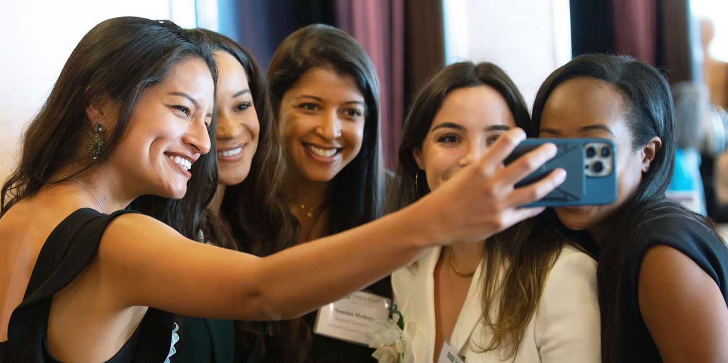 Support female students in the field